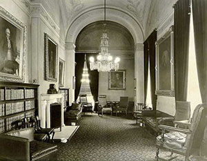 Robing Room in the U.S. Capitol, c.1925