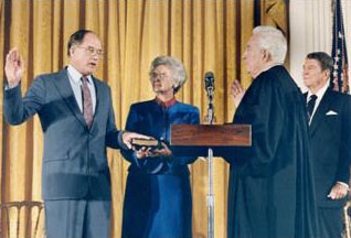 Oath of William H. Rehnquist