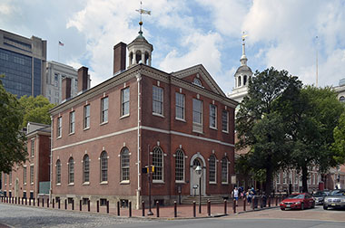 The Supreme Court heard Chisholm v. Georgia in the Mayor’s Court courtroom in Philadelphia’s City Hall, the Court’s temporary home from 1791 until 1800 when Philadelphia was the seat of the federal government.