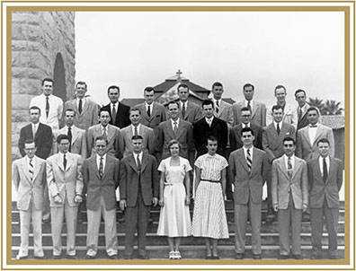 Sandra Day (front row, fourth from right) and John J. O’Connor III (second row, first on left) stand with the staff of the Stanford Law Review, 1952.